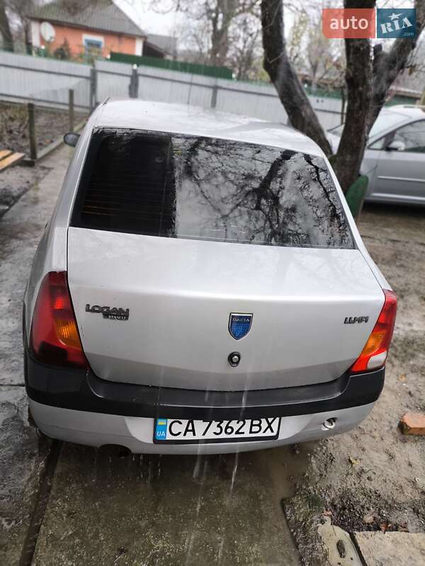 Седан Dacia Logan 2007 в Христиновке