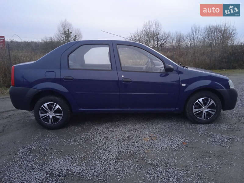 Седан Dacia Logan 2008 в Ізяславі