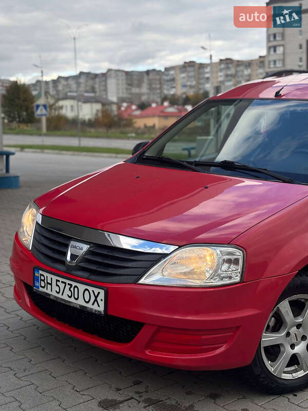 Седан Dacia Logan 2009 в Хмельницькому