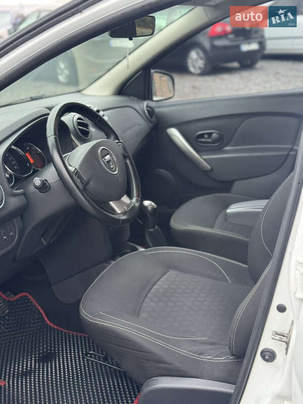 Седан Dacia Logan 2015 в Хмельницком фото 37 Седан Dacia Logan 2015 в Хмельницком