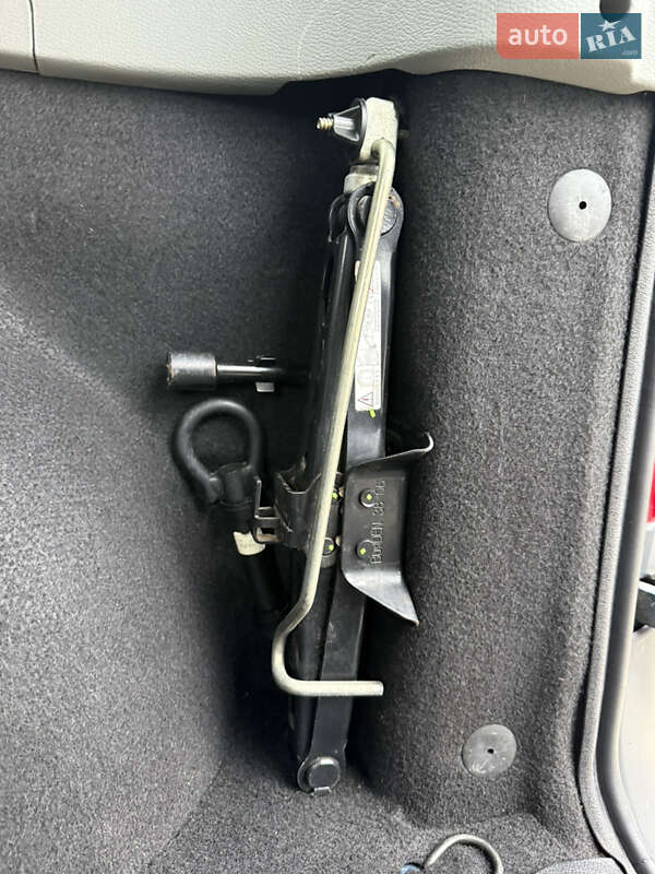 Седан Dacia Logan 2007 в Самборі фото 70 Седан Dacia Logan 2007 в Самборі