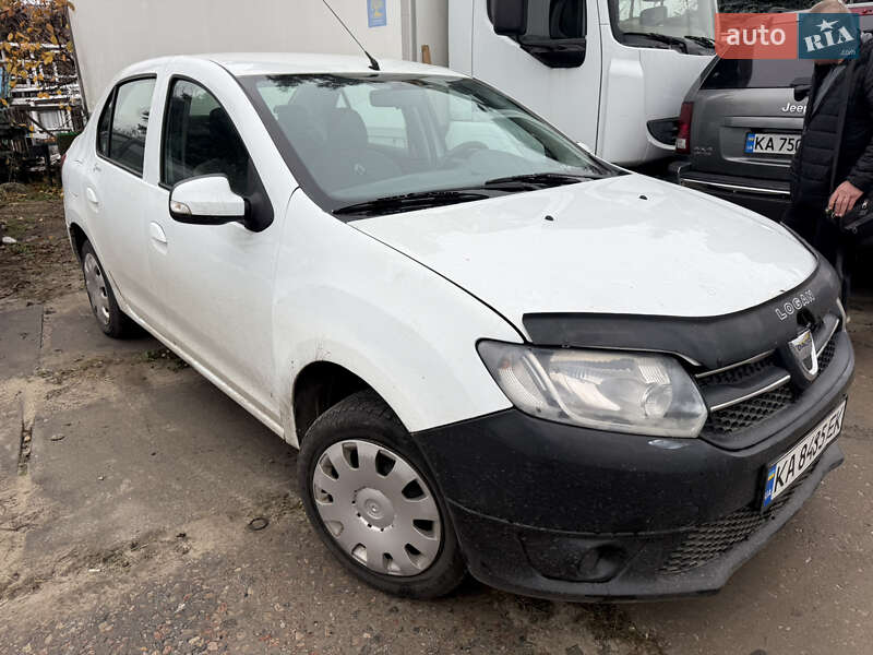 Седан Dacia Logan 2013 в Киеве