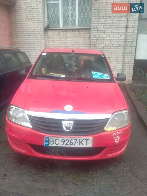 Седан Dacia Logan 2009 в Львові