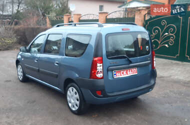 Седан Dacia Logan 2008 в Чернігові