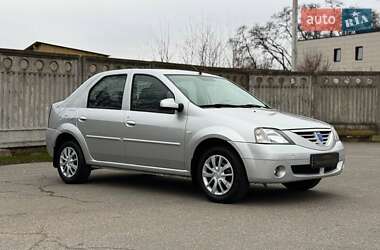 Седан Dacia Logan 2007 в Киеве