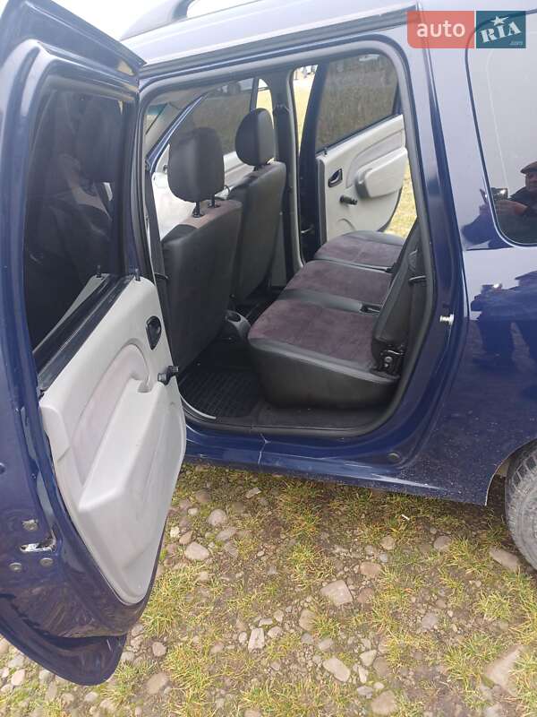 Седан Dacia Logan 2011 в Тернополе фото 12 Седан Dacia Logan 2011 в Тернополе