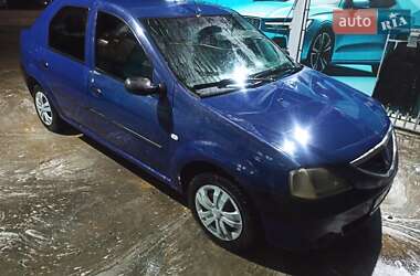 Седан Dacia Logan 2005 в Турці