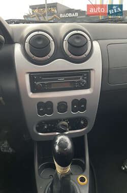 Седан Dacia Logan 2009 в Луцке фото 7 Седан Dacia Logan 2009 в Луцке