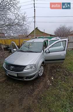 Седан Dacia Logan 2010 в Славянске