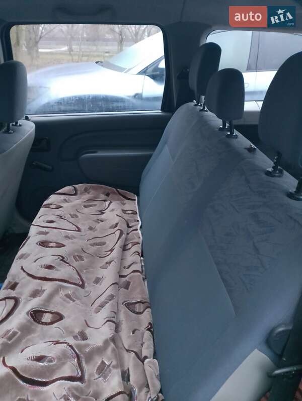 Dacia Logan 2009 Dacia Logan 2009