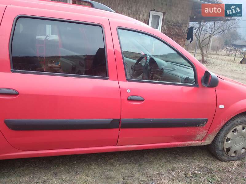Седан Dacia Logan 2007 в Межгорье