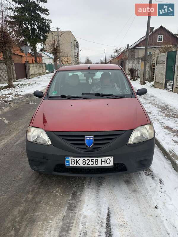 Седан Dacia Logan 2006 в Здолбунове