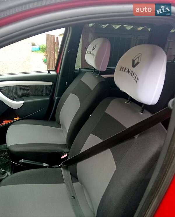 Седан Dacia Logan 2011 в Баштанке