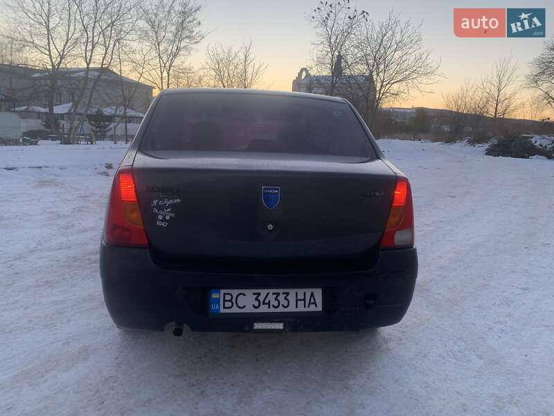 Седан Dacia Logan 2008 в Золочеве