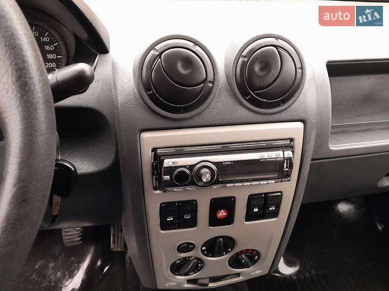 Седан Dacia Logan 2008 в Александрие фото 6 Седан Dacia Logan 2008 в Александрие