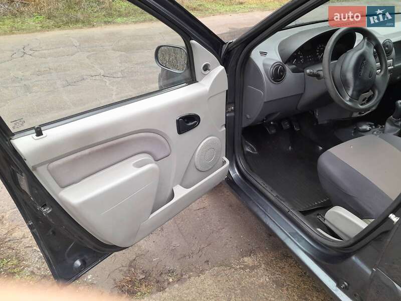 Седан Dacia Logan 2008 в Александрие фото 17 Седан Dacia Logan 2008 в Александрие