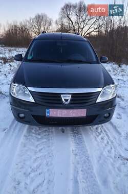 Седан Dacia Logan 2009 в Луцьку