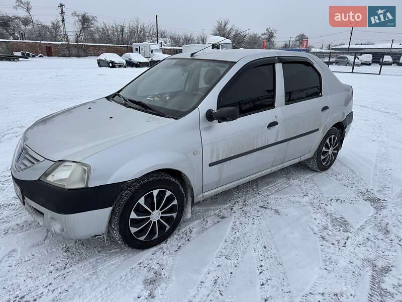 Dacia Logan 2006