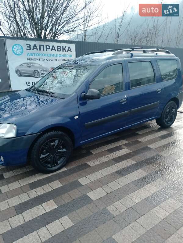 Седан Dacia Logan 2007 в Сваляве