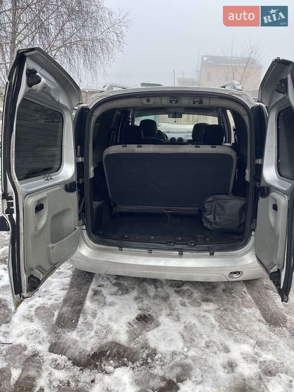 Седан Dacia Logan 2007 в Кривом Роге