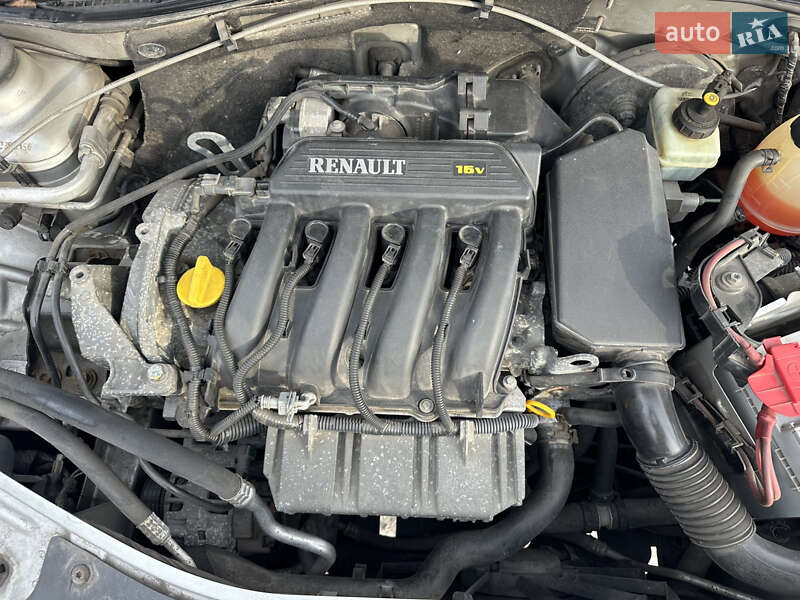 Седан Dacia Logan 2011 в Каменском