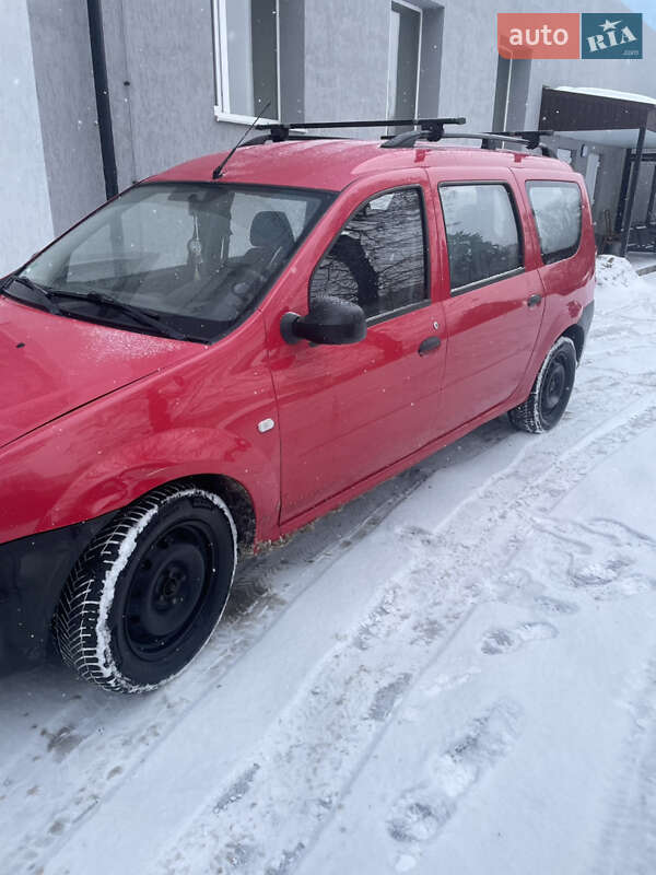 Универсал Dacia Logan 2009 в Луцке