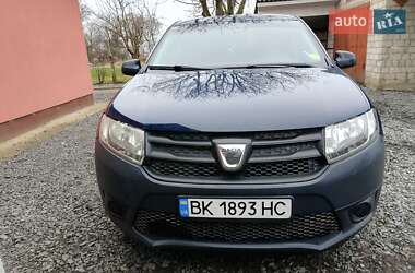 Седан Dacia Logan 2013 в Здолбунове
