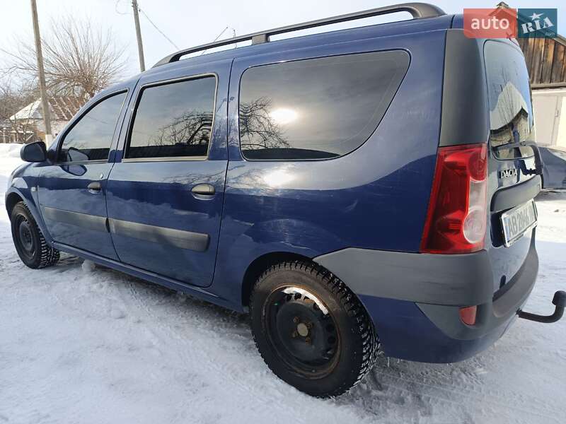 Седан Dacia Logan 2007 в Батурине