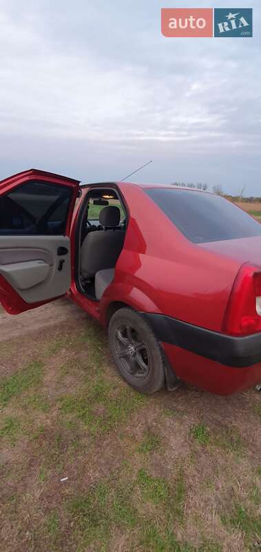 Седан Dacia Logan 2007 в Жовтих Водах