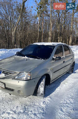 Седан Dacia Logan 2006 в Києві
