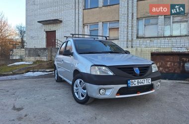 Седан Dacia Logan 2007 в Львові