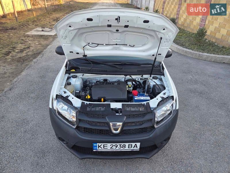 Седан Dacia Logan 2015 в Каменском