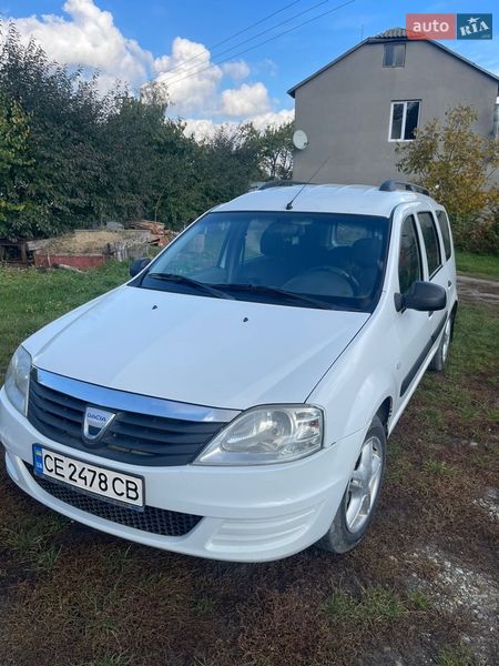 Седан Dacia Logan 2009 в Хотине
