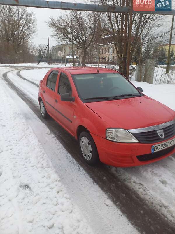 Седан Dacia Logan 2009 в Дрогобыче