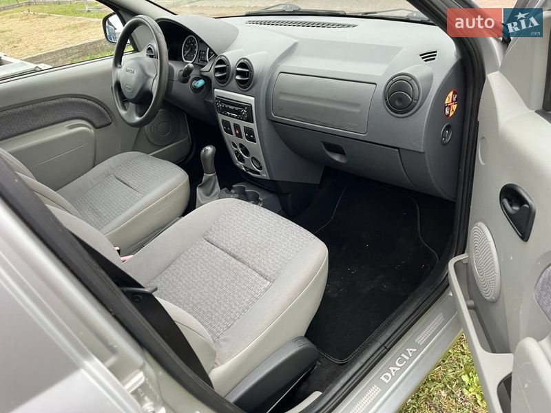 Седан Dacia Logan 2009 в Луцке фото 12 Седан Dacia Logan 2009 в Луцке