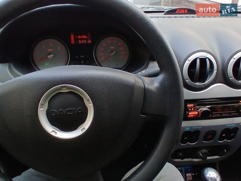 Седан Dacia Logan 2009 в Здолбуніві