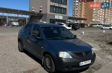 Седан Dacia Logan 2006 в Києві