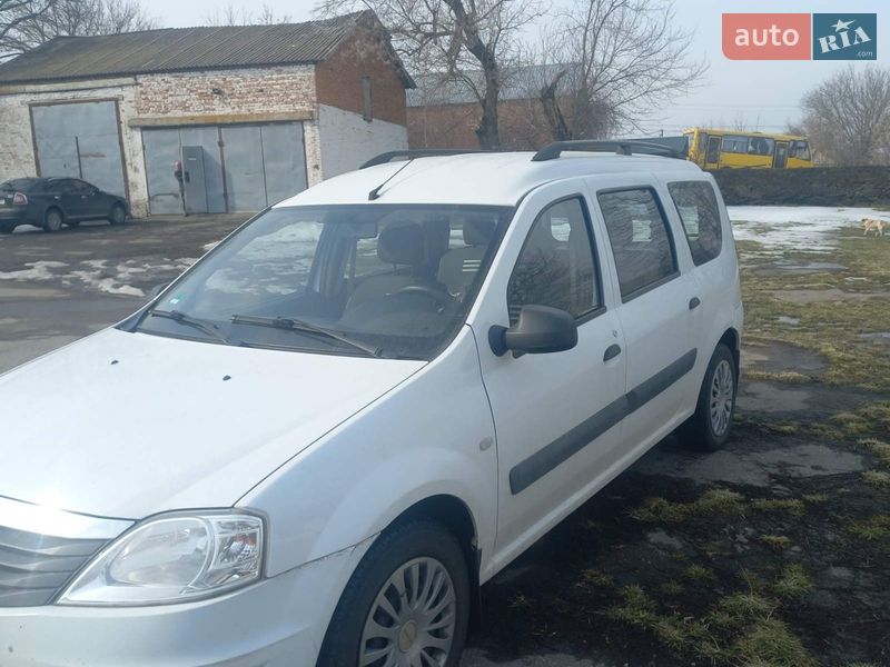 Dacia Logan 2012