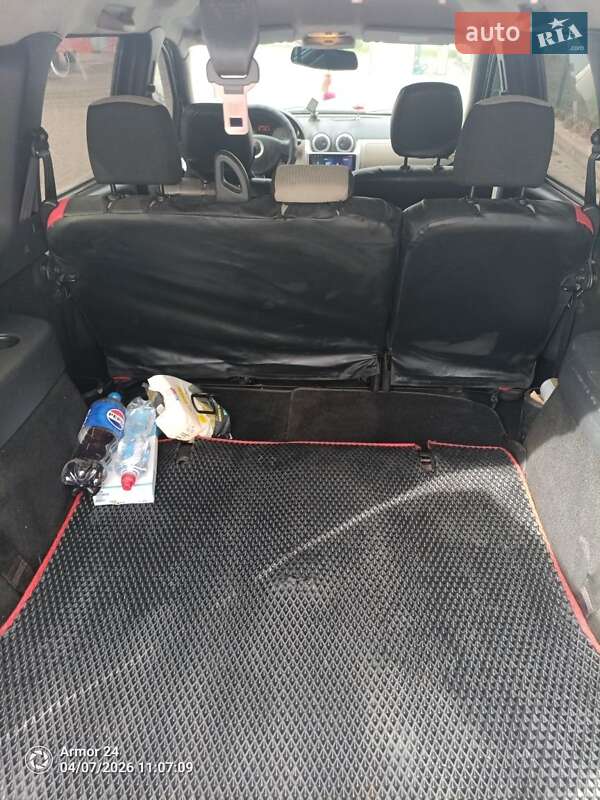Седан Dacia Logan 2009 в Житомире фото 11 Седан Dacia Logan 2009 в Житомире