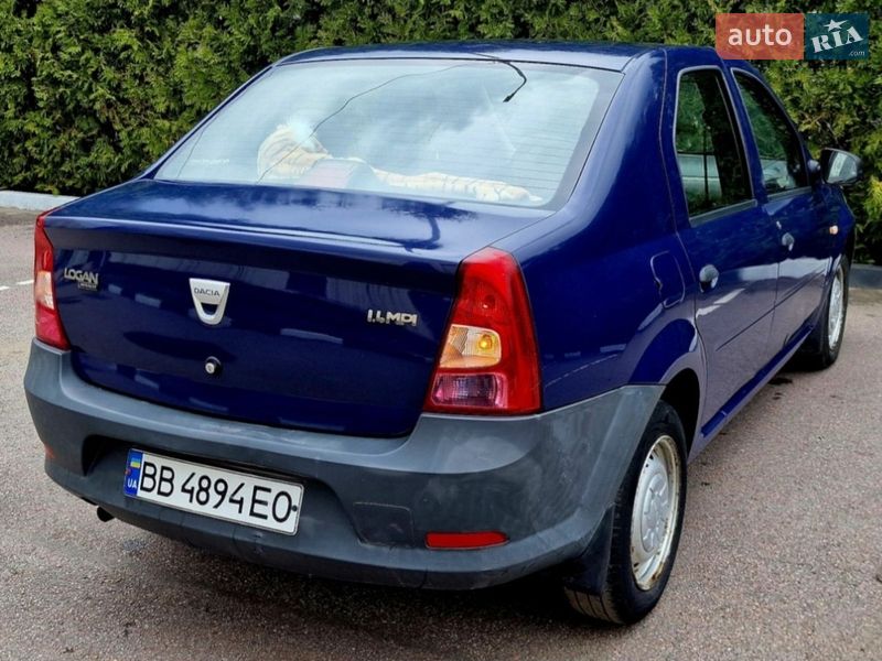 Седан Dacia Logan 2009 в Пісочині