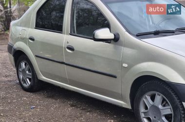 Седан Dacia Logan 2006 в Славянске