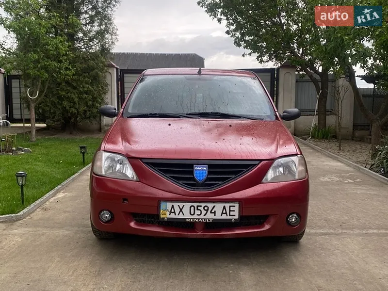 Dacia Logan 2004