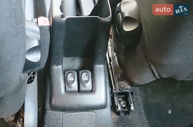 Седан Dacia Logan 2009 в Збараже