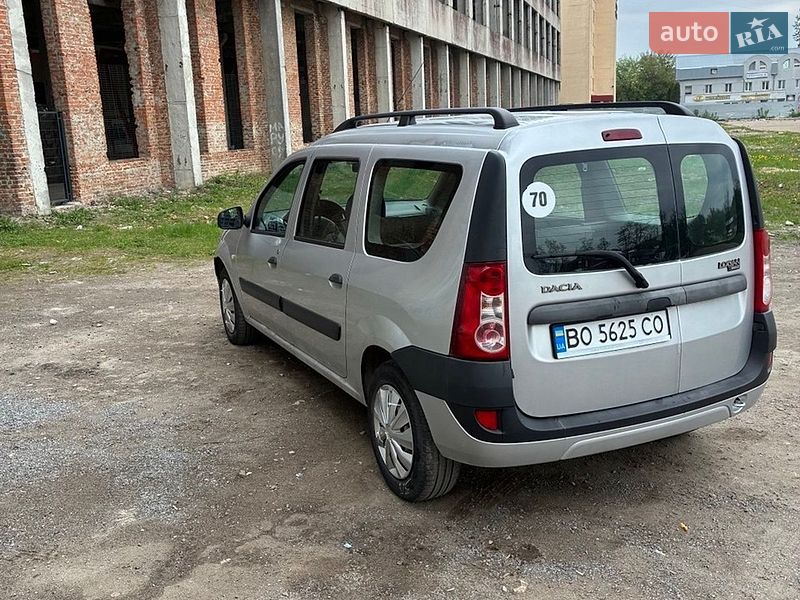 Седан Dacia Logan 2007 в Тернополе