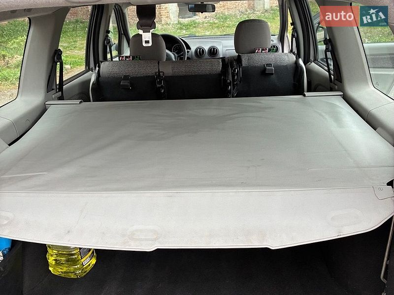 Седан Dacia Logan 2007 в Тернополе