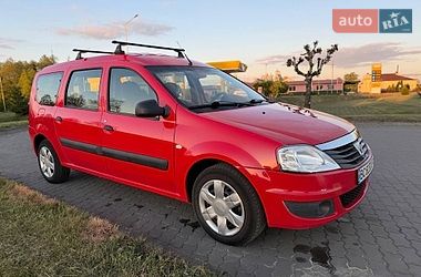 Седан Dacia Logan 2011 в Бродах