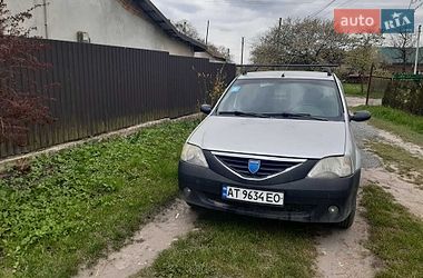 Седан Dacia Logan 2006 в Золочеві