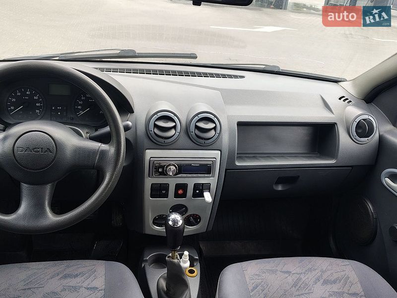 Седан Dacia Logan 2007 в Виннице