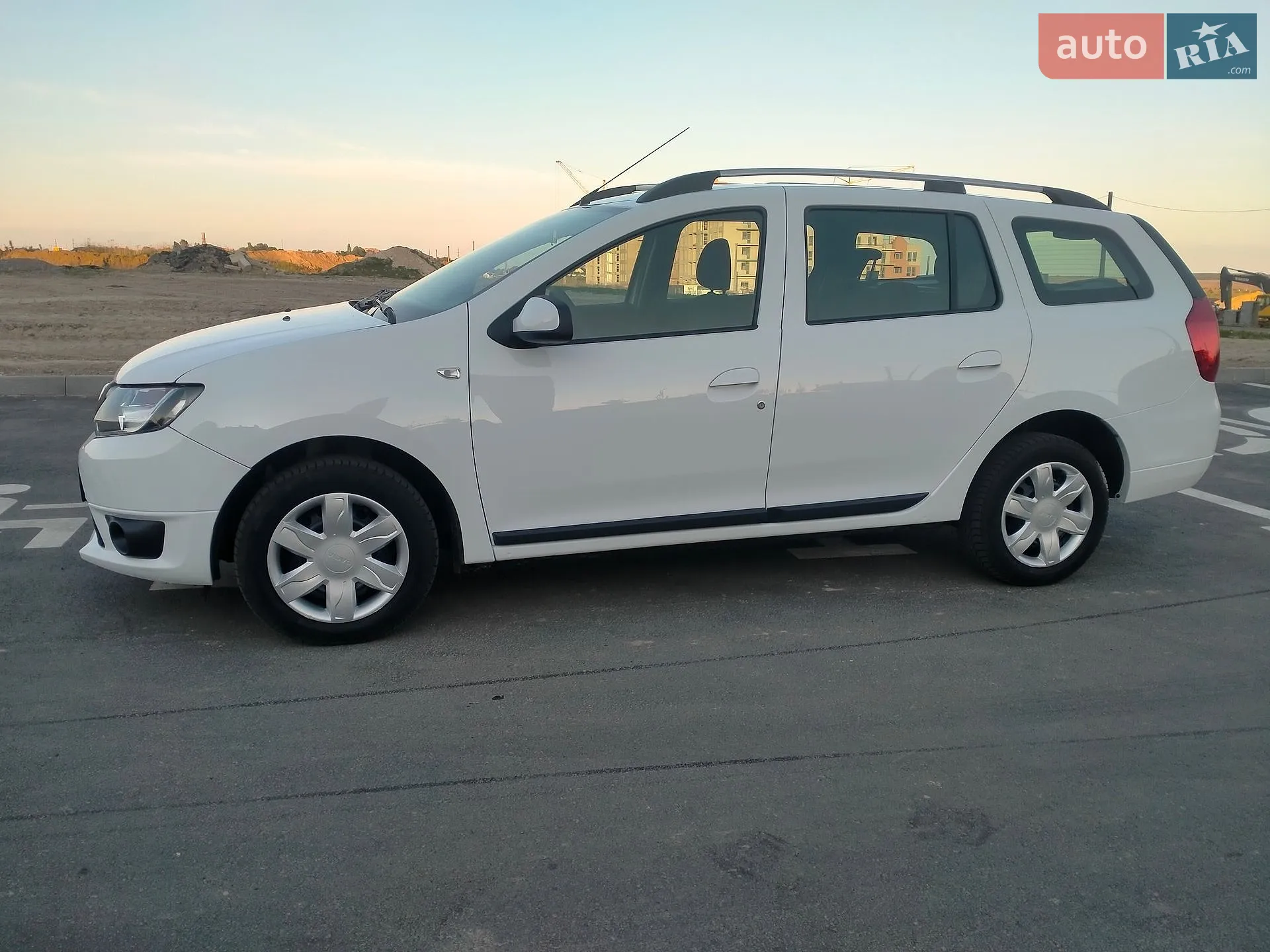 2015 Dacia Logan - мініатюра 3