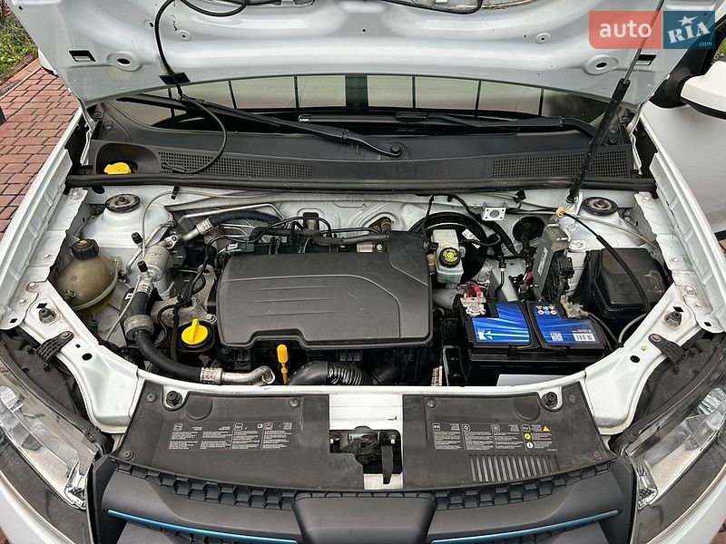 Седан Dacia Logan 2015 в Белой Церкви